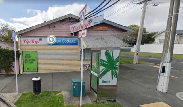 Google Maps, street view.