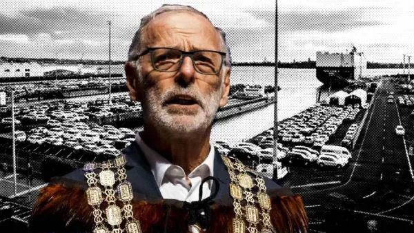 Jay Farnworth, Michael Craig